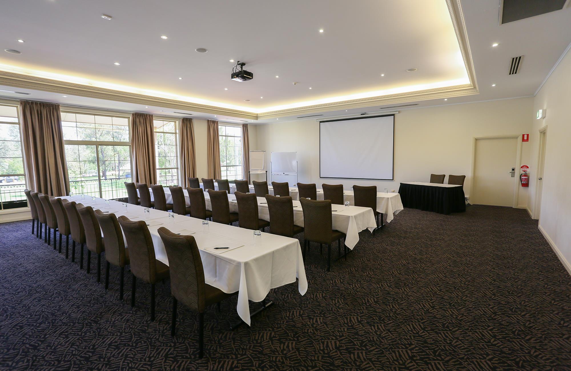Best Western Plus Hovell Tree Inn Albury Exterior photo