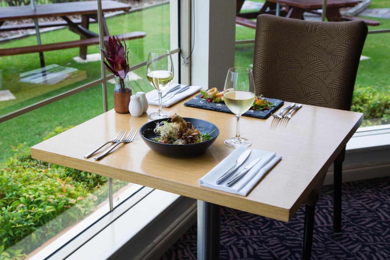 Best Western Plus Hovell Tree Inn Albury Exterior photo